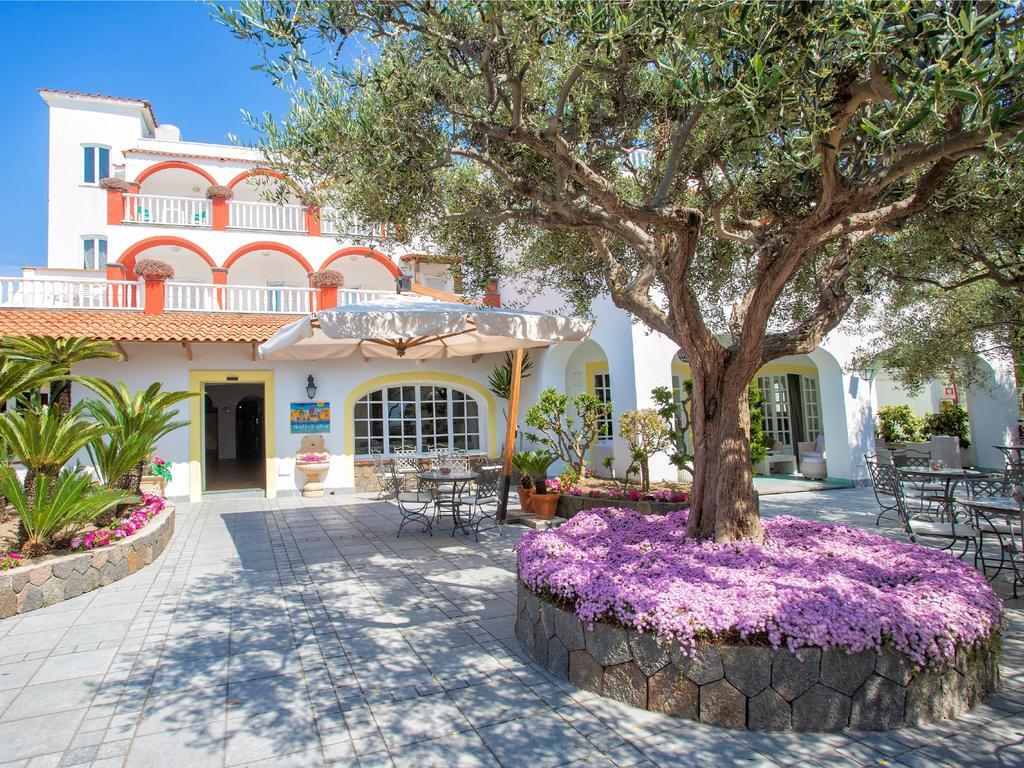 Hotel La Scogliera Forio di Ischia Esterno foto