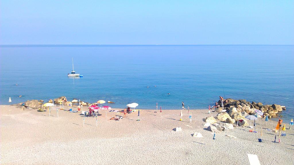 Hotel La Scogliera Forio di Ischia Esterno foto