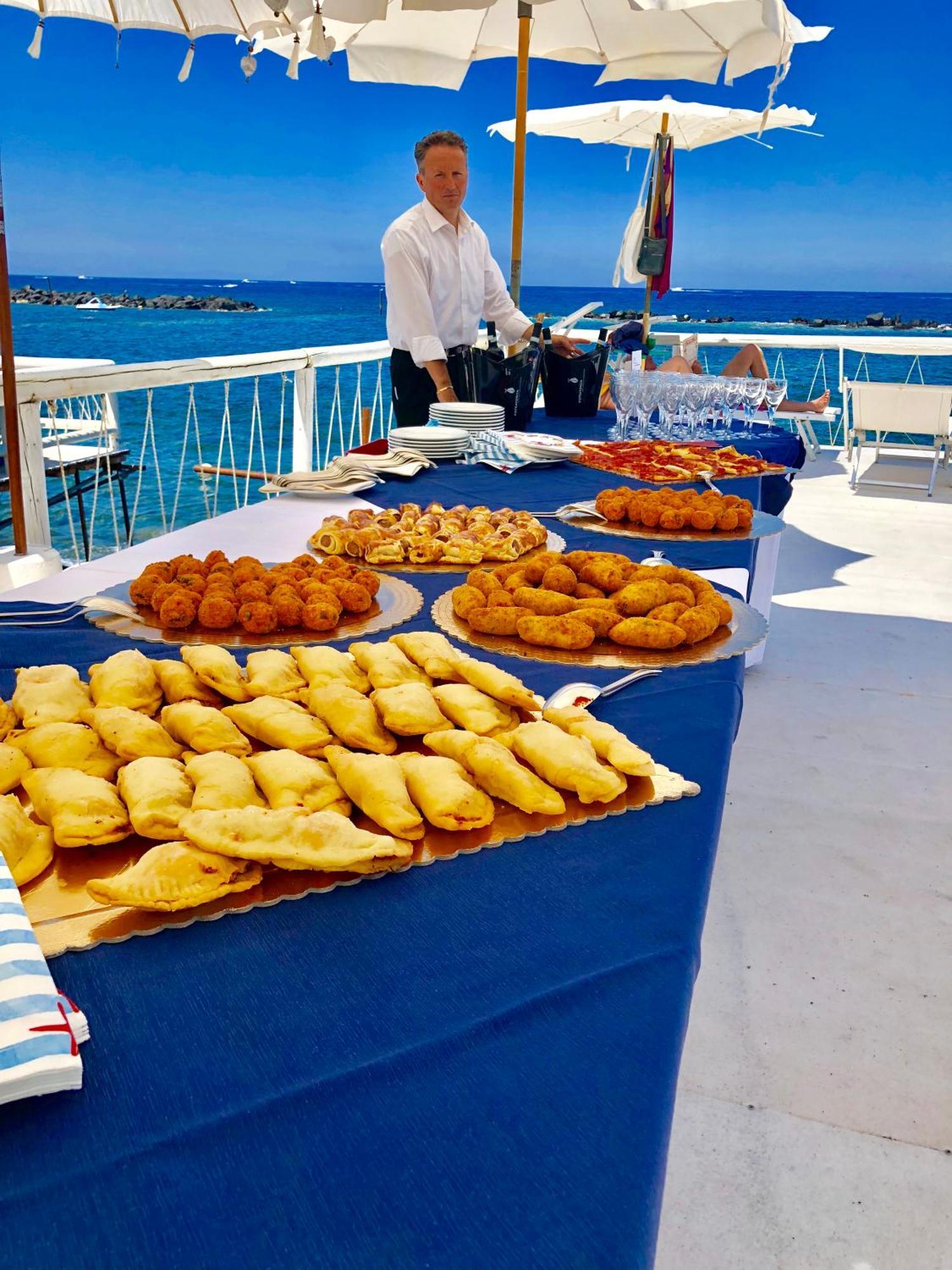 Hotel La Scogliera Forio di Ischia Esterno foto